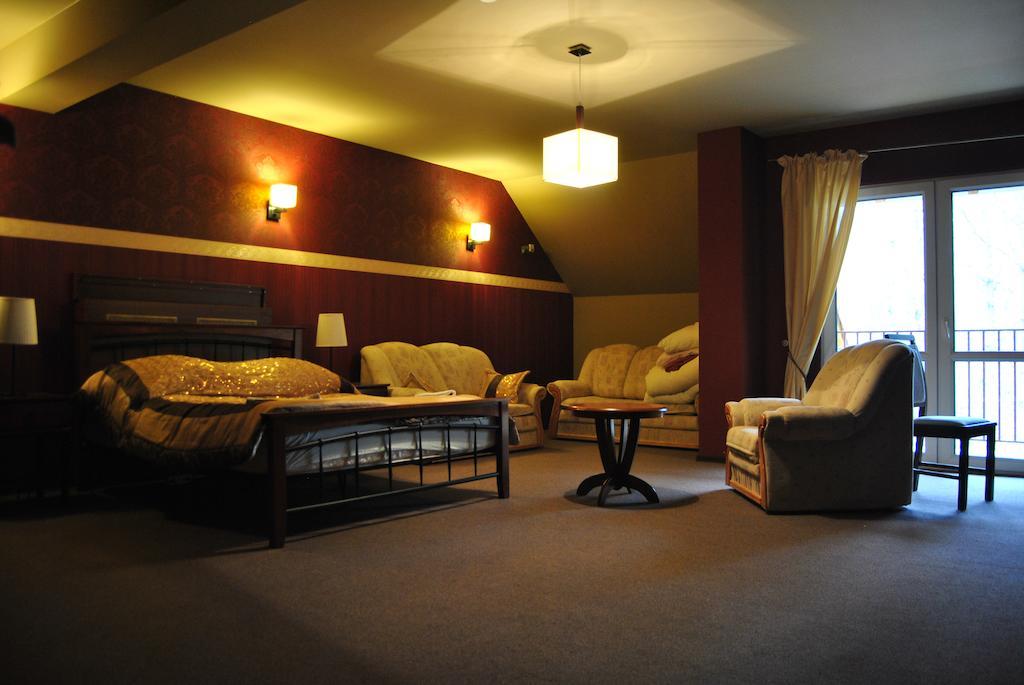 Motel Db2000 Biłgoraj 객실 사진