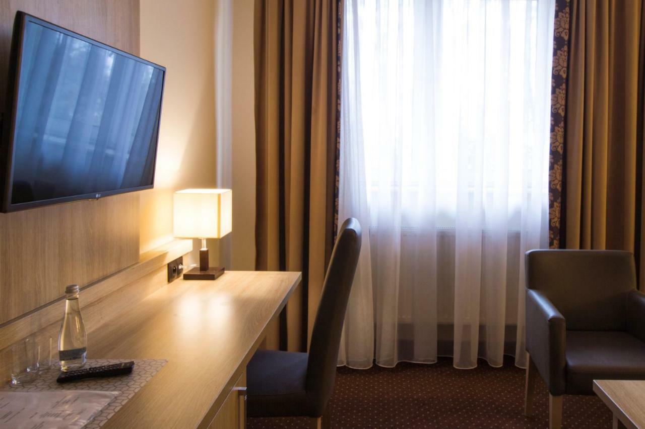 Motel Db2000 Biłgoraj 외부 사진
