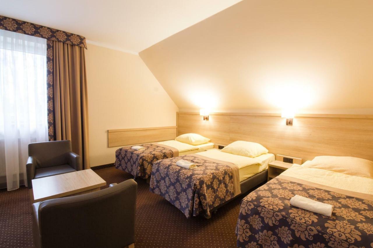 Motel Db2000 Biłgoraj 외부 사진